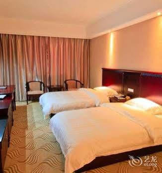 Yangshuo Hua Xiang Man Ting West Street Hotel Extérieur photo